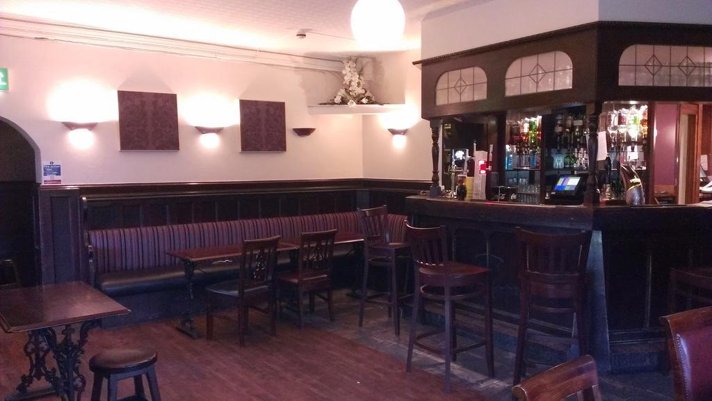 The Thistle Inn Cumnock Extérieur photo